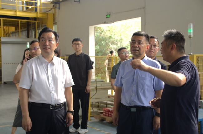 省發(fā)改委領導調(diào)研中揚立庫 聚焦“物流倉儲 + AI”創(chuàng)新實踐